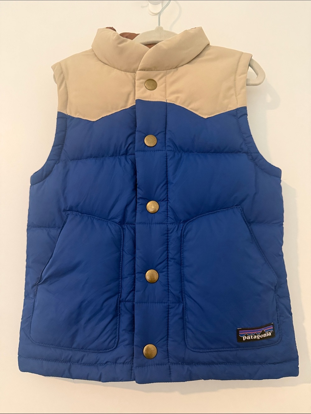 Patagonia Kids Blue and Cream Quilted Puffer Vest